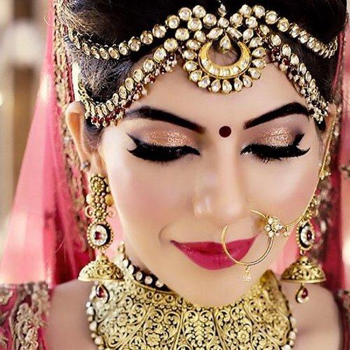 bridal makeup artist noida