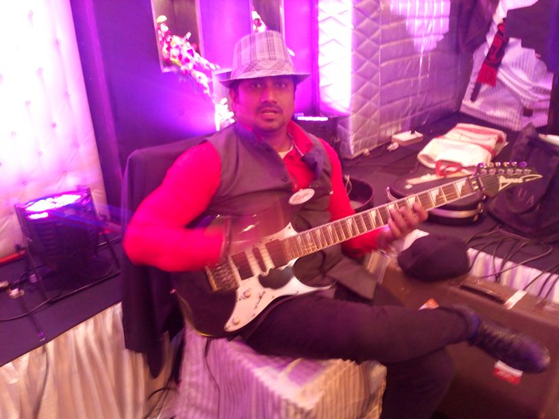 indian guitar players noida