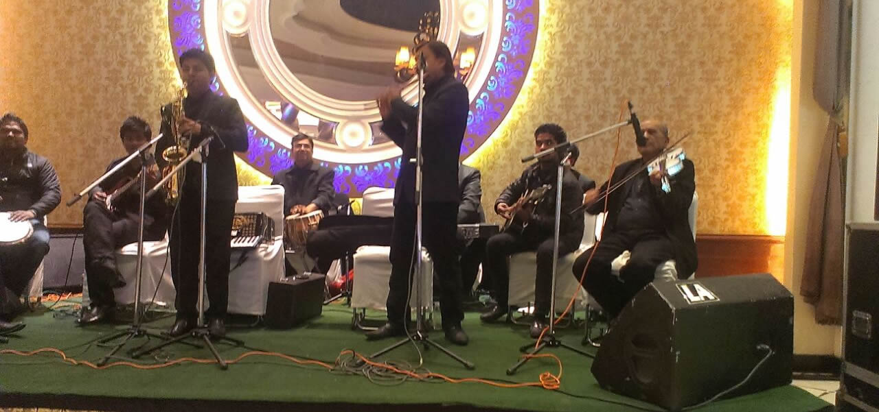 famous instrumental band noida