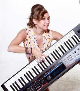 best piano player noida