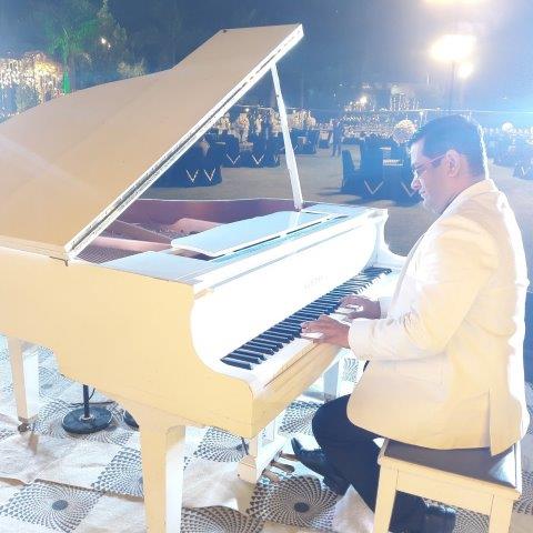 best pianist noida