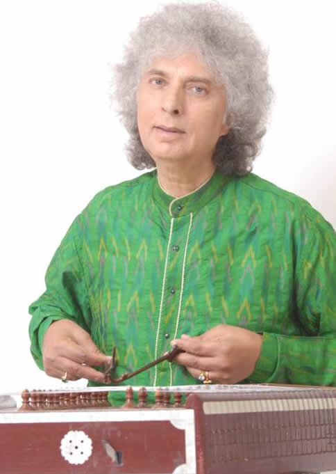 santoor players noida